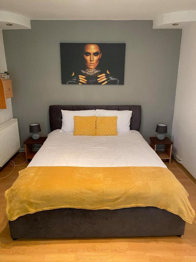 Best Home Hunedoara Eksteriør billede